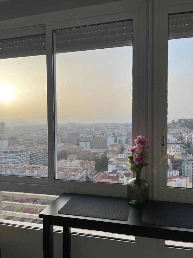 Sky Views Studio In City Centre Alicante Exteriör bild