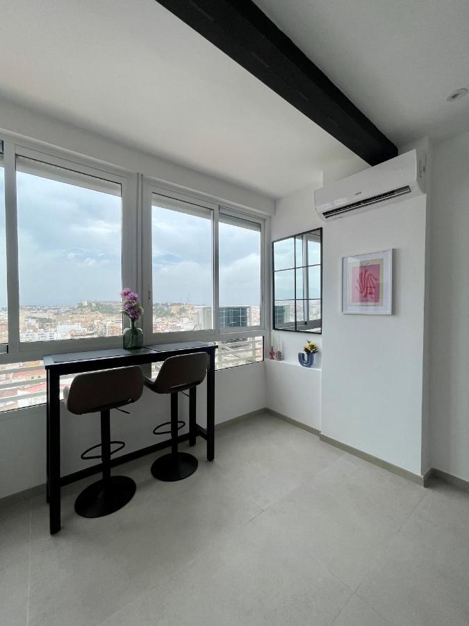 Sky Views Studio In City Centre Alicante Exteriör bild